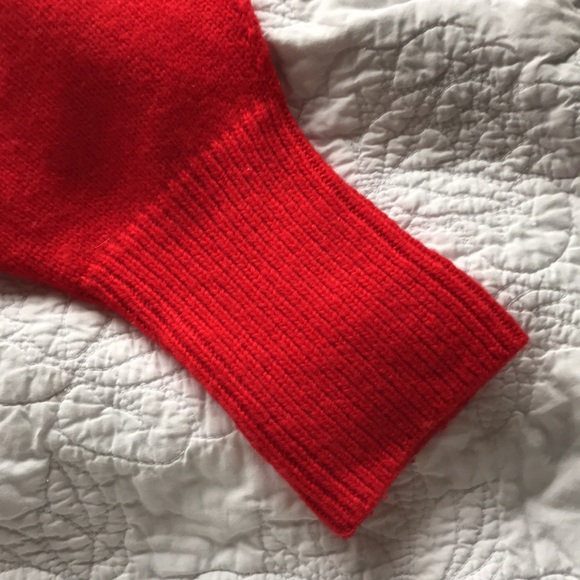 H&M Sweater - Picture 5 of 5